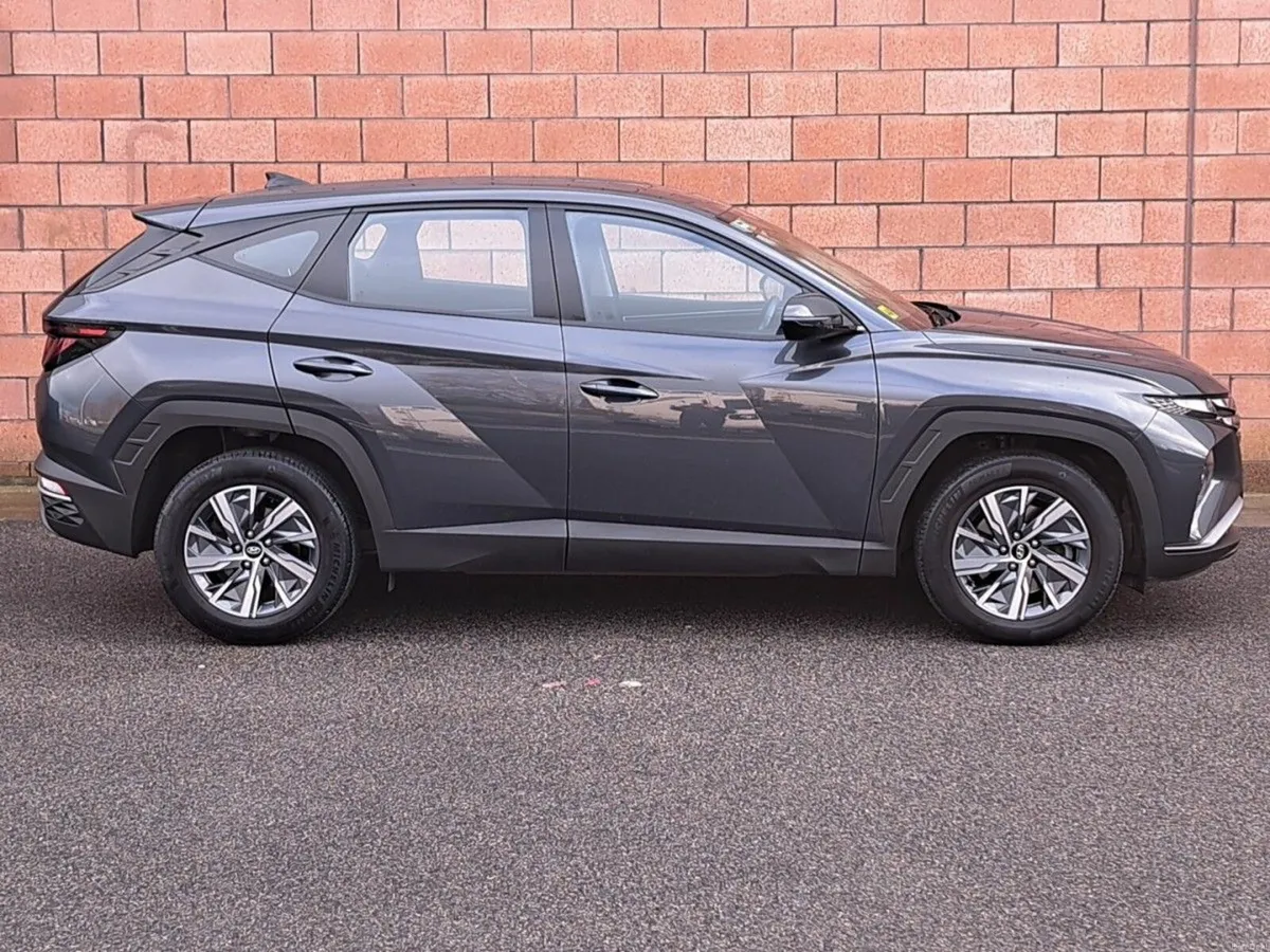 Hyundai Tucson Comfort Plus 1.6 Diesel. - Image 4