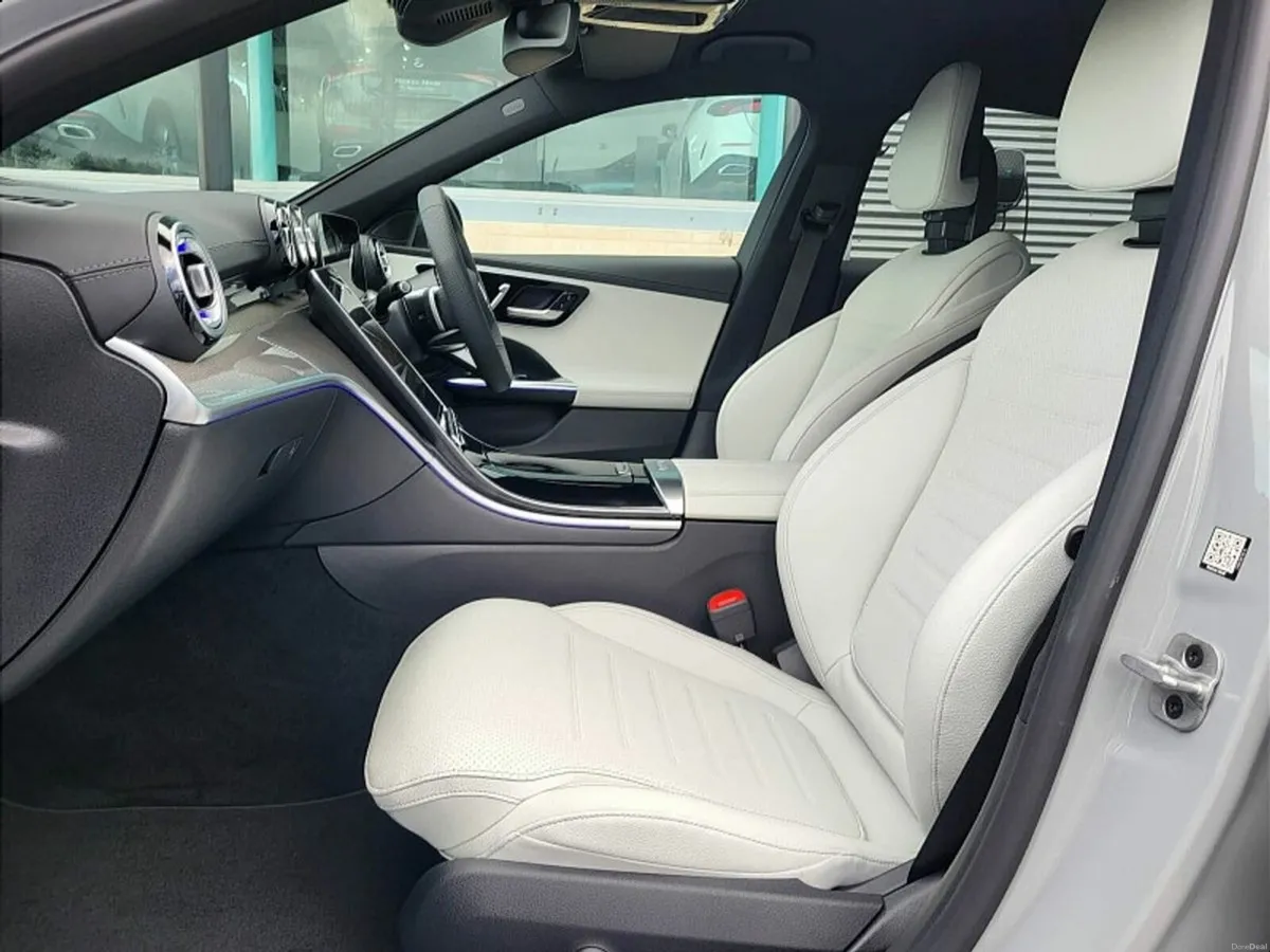 Mercedes-Benz C-Class C200d AMG LINE EDITION AUTO - Image 6