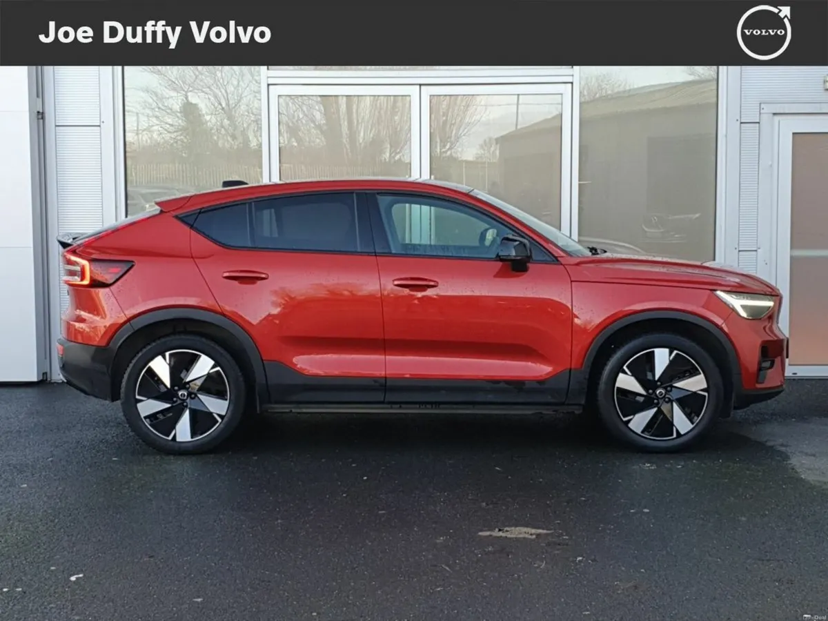 Volvo C40 BEV Recharge 238hp RWD Plus - Image 3