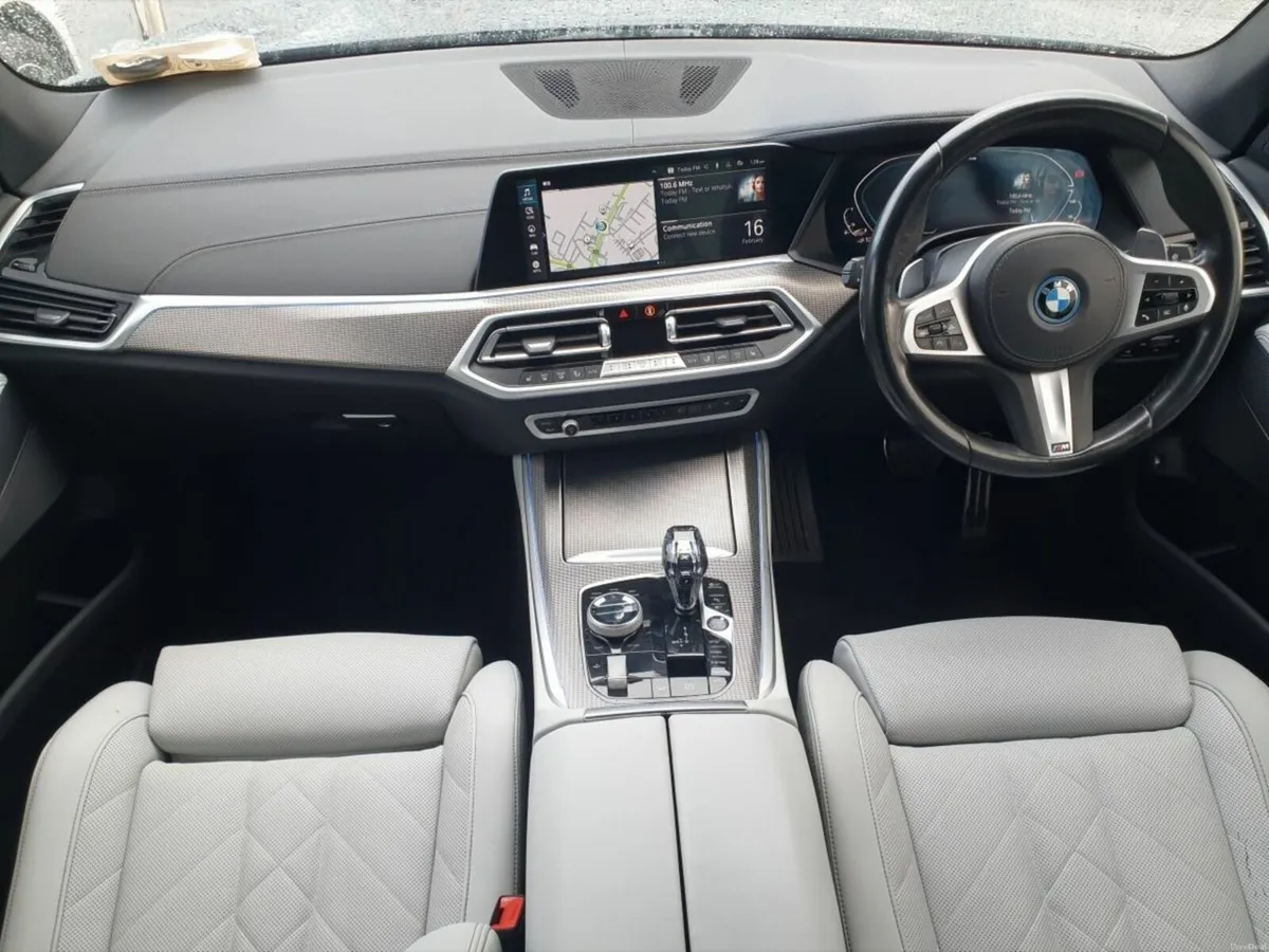 BMW X5 xDrive45e M Sport - Image 4