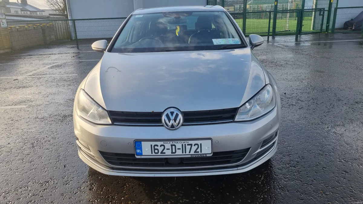 162 Volkswagen Golf 1.6Tdi Highline - Image 2