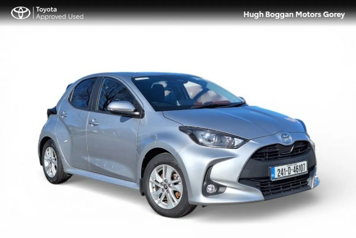 Toyota Yaris HYBRID 115 LUNA - Image 1