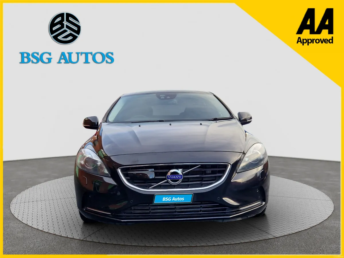 2014 VOLVO V40  T4 1.6 AUTO*ONLY 37K MILES* - Image 3