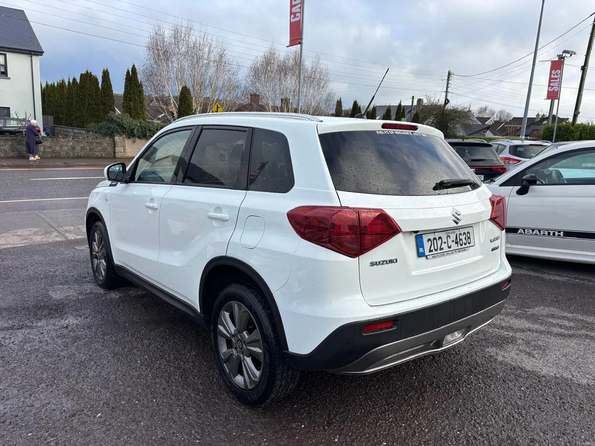 Suzuki Vitara 2020  PETROL  LOW  MILEAGE - Image 2