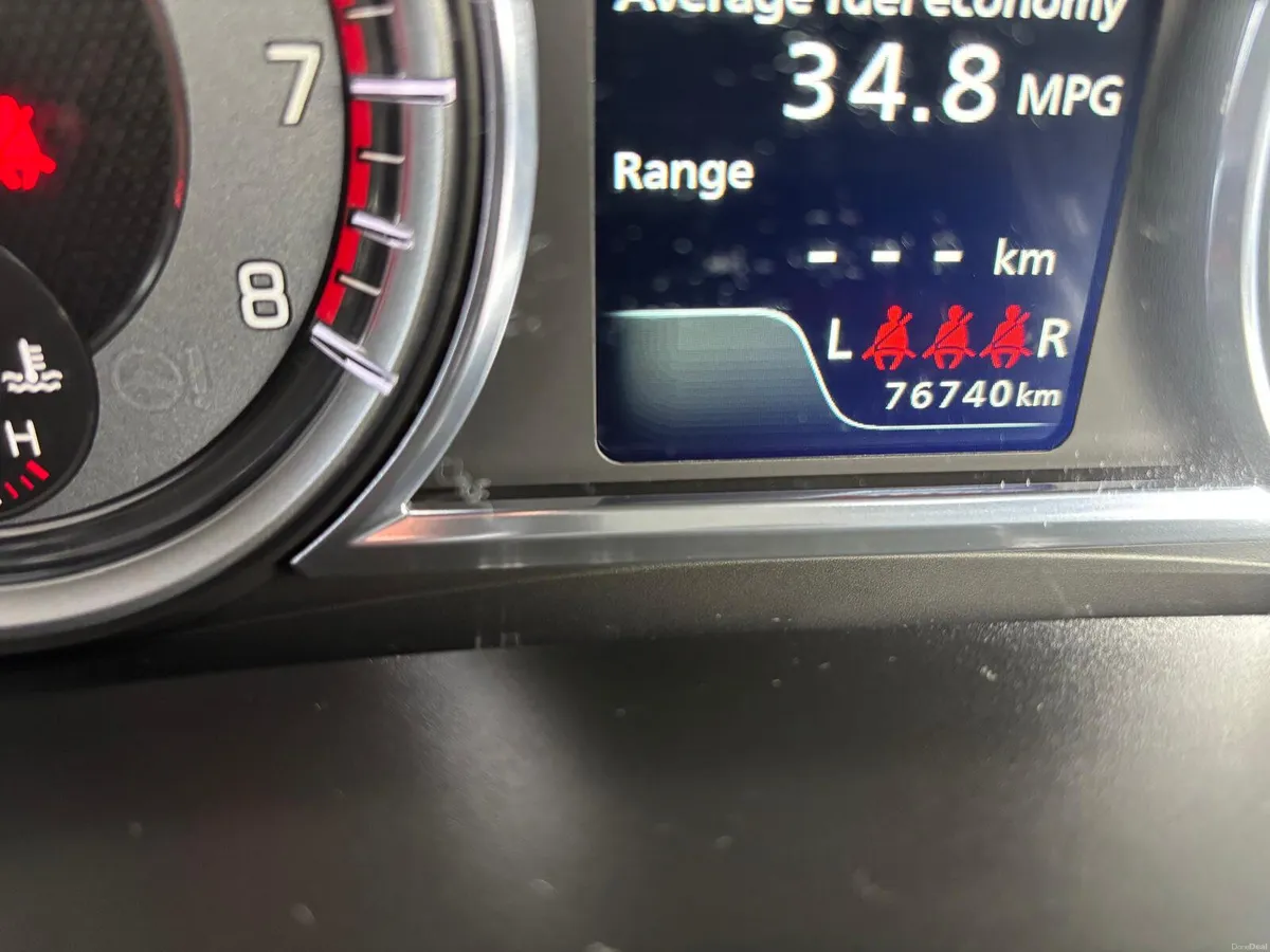 Suzuki Vitara 2020  PETROL  LOW  MILEAGE - Image 4