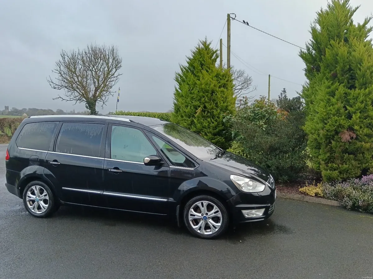 Ford Galaxy 2013 - Image 2