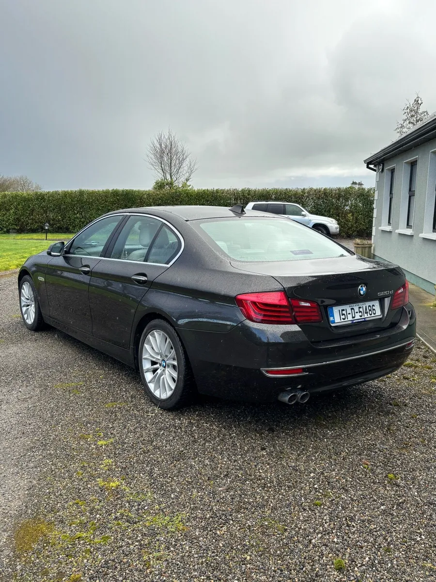 2015 BMW 520D Luxury - Image 3