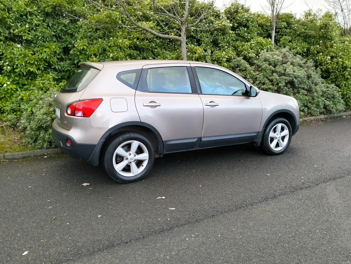 Nissan Qashqai Low Miles FRESH NCT - Image 3