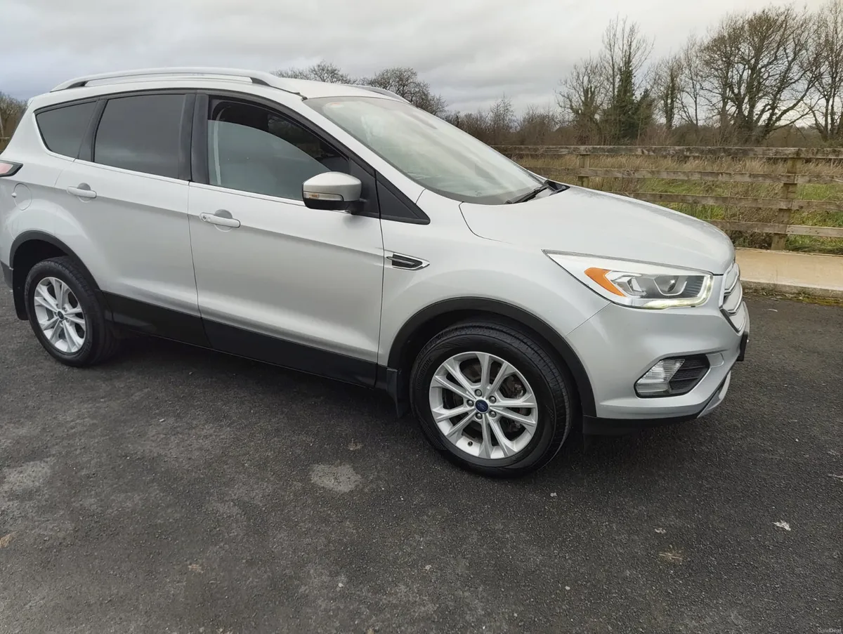 Ford Kuga 2017 - Image 2