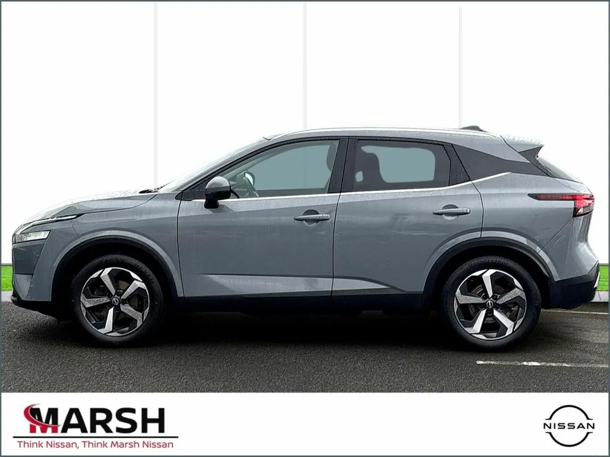 Nissan Qashqai 1.3 MILD HYBRID SV PREMIUM 5DR - Image 4
