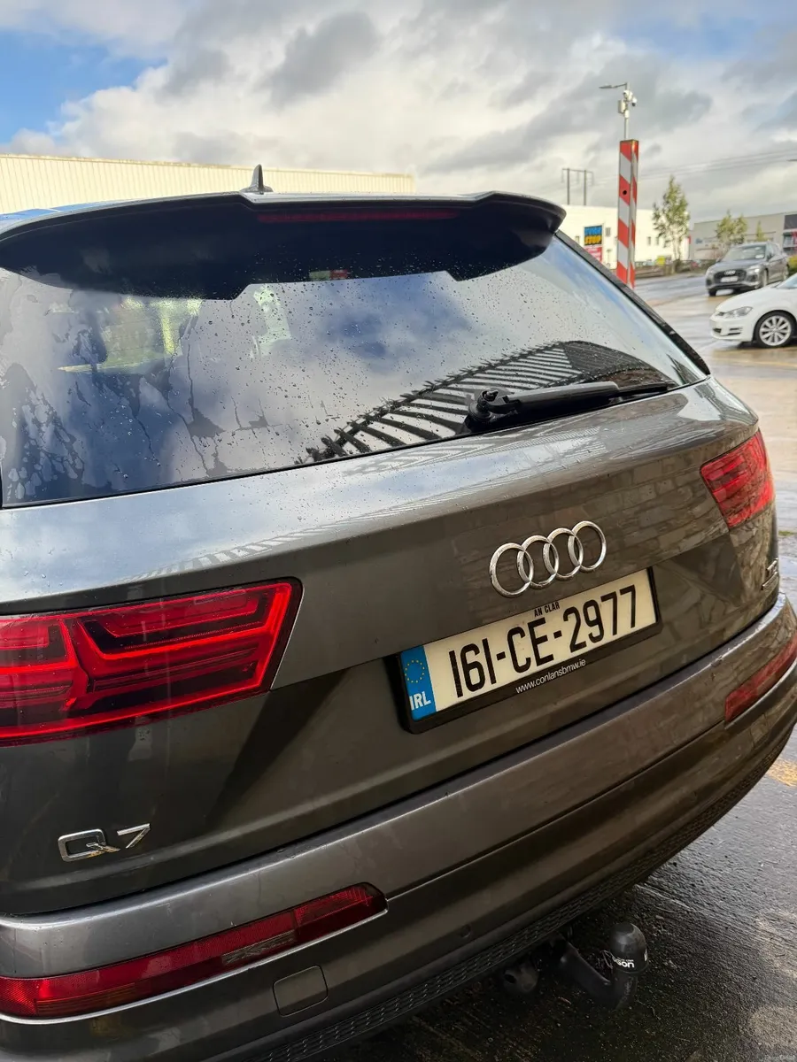 Audi Q7 2016 - Image 2