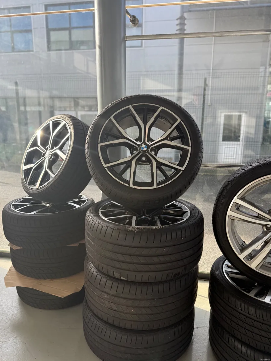 BMW alloy wheels - Image 1