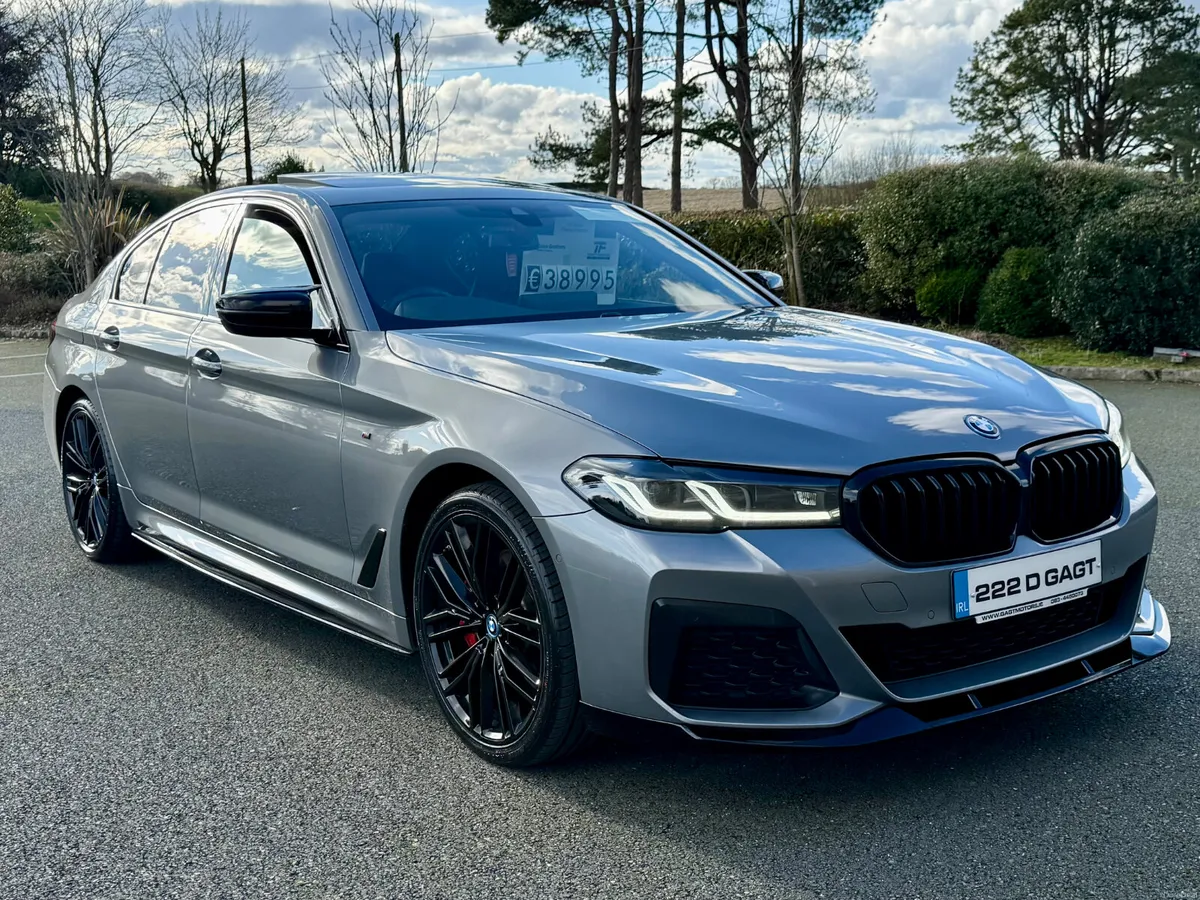 2022 BMW 530E LCI M SPORT AUTO €12K EXTAS - Image 1