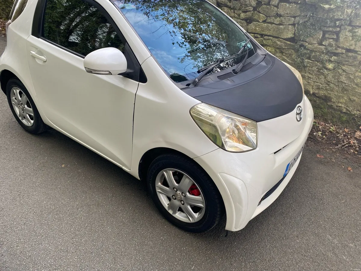 TOYOTA RARE CAR( iQ ) NEW NCT 4/27 25 kms only - Image 4