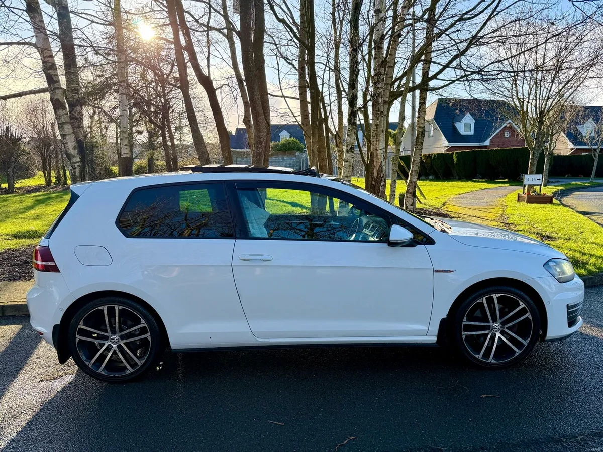 Volkswagen Golf 2.0TDI GTD 6SPEED MANUAL NEW NCT - Image 4