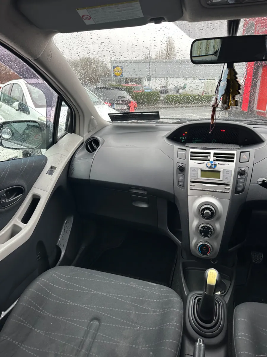 Toyota Yaris 1.0 Petrol NCT LOW KMS - Image 2
