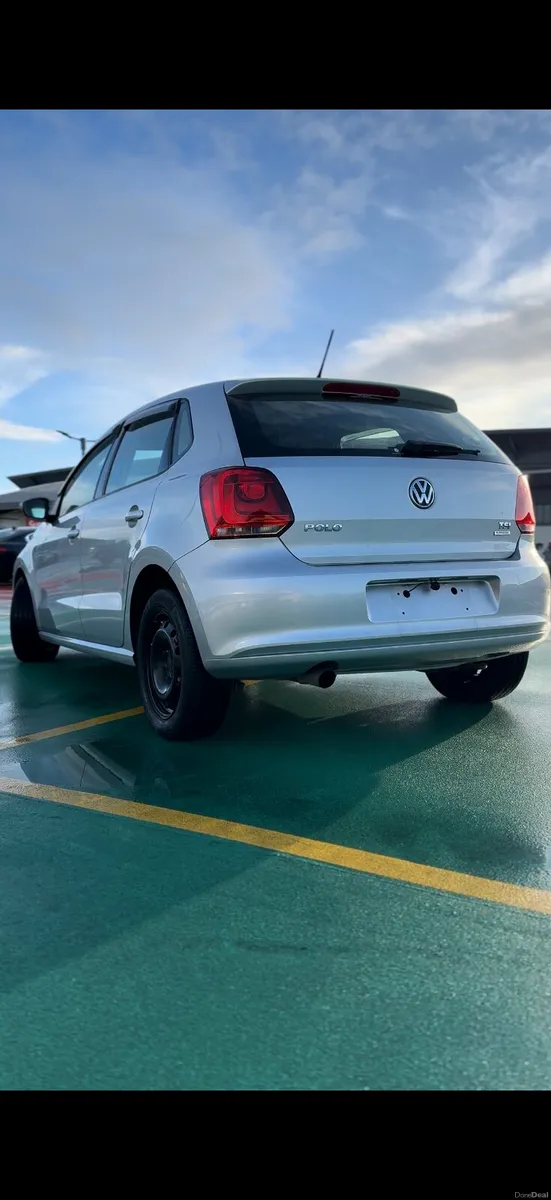 12 VW Polo 1.2 TSI - ONLY 1 OWNER - Image 3