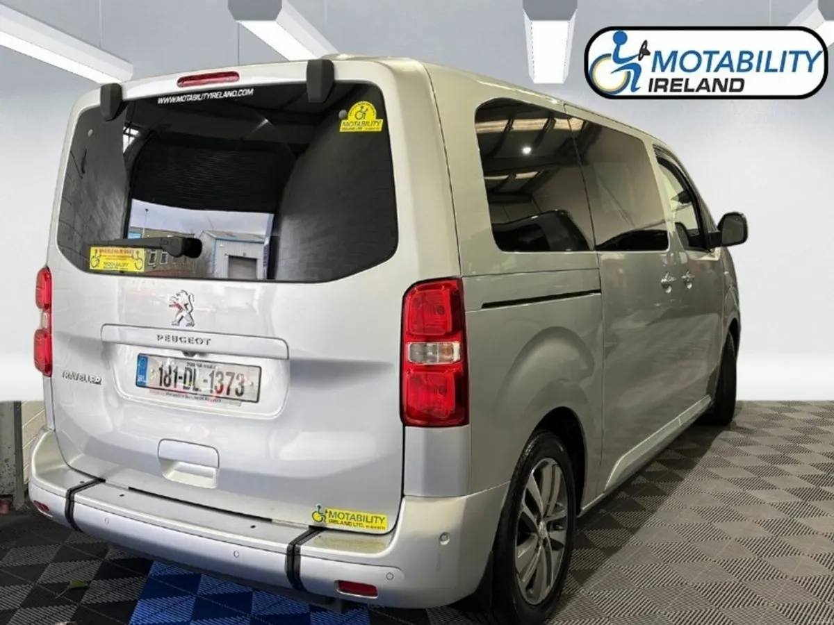 Peugeot Expert Wheelchair Accessible - Image 2