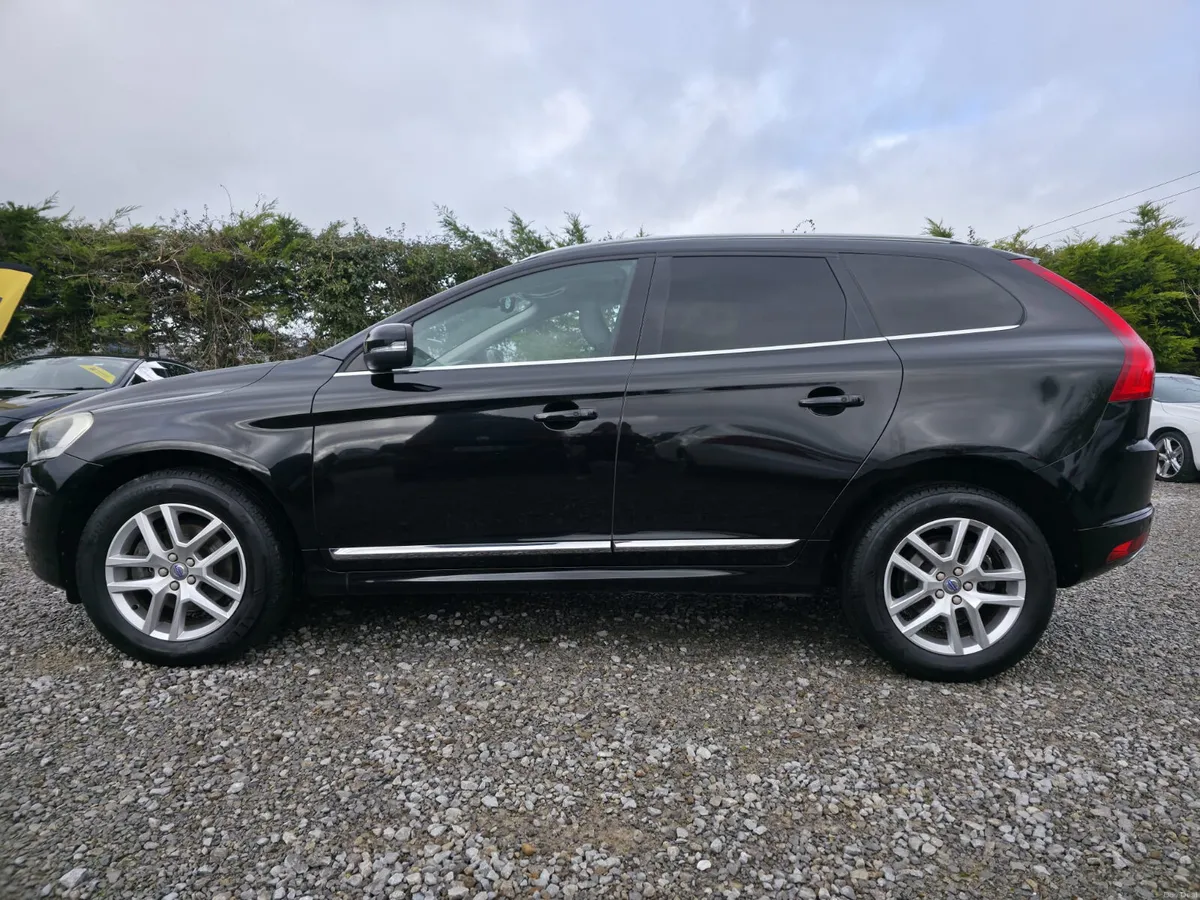 Volvo XC60 2016 D4 - Image 2