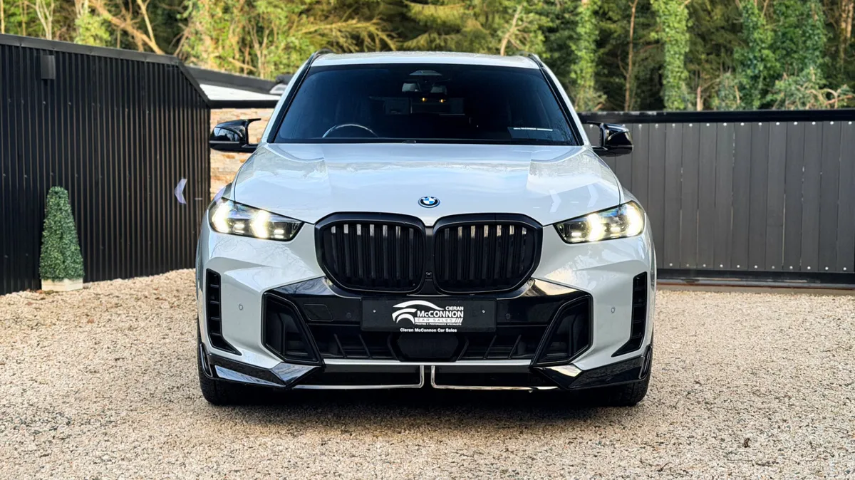 2023 (232)  BMW X5 50E MSPORT LCI 490BHP - Image 3