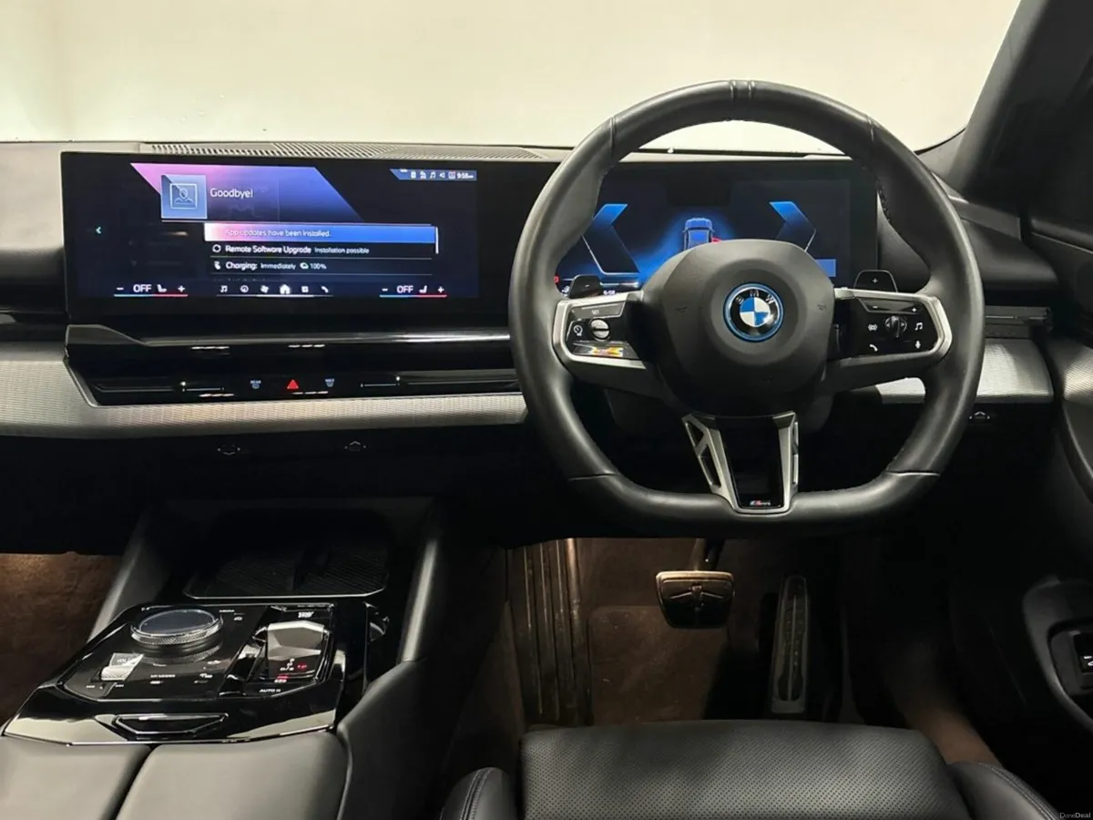 BMW 5-Series 530e M Sport PHEV 4DR AUTO - Image 5