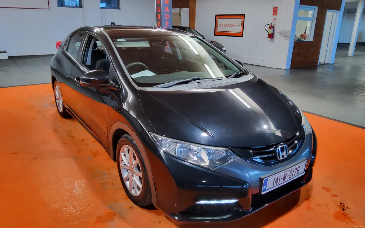 Honda Civic 2014 - Image 1