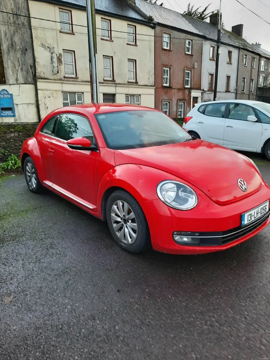 Volkswagen Beetle 2013 - Image 1
