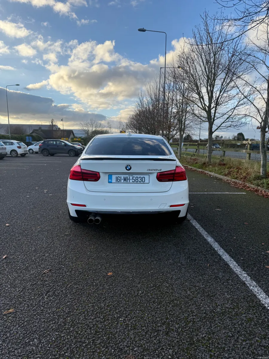 2016 BMW 320D - Image 3