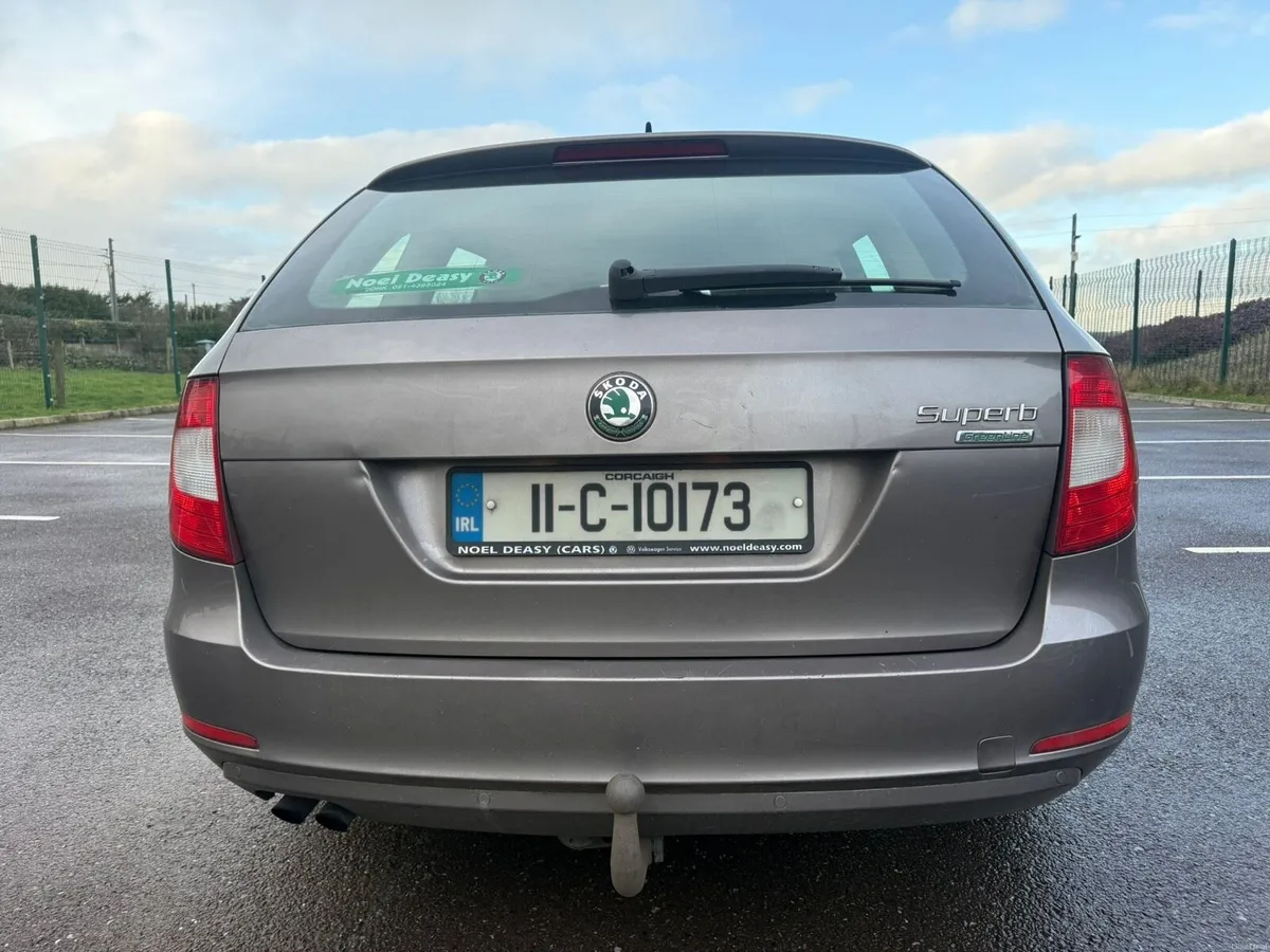 SKODA SUPERB ESTATE LOW KMS 1.6TDI NCT&TAX 2011 - Image 4