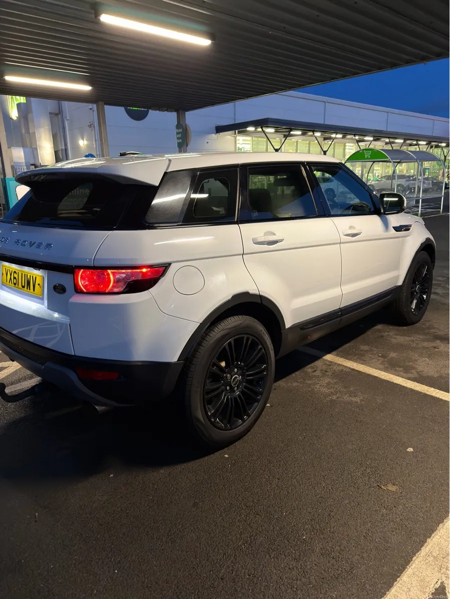 2011 Range Rover Evoque Automatic - Image 3