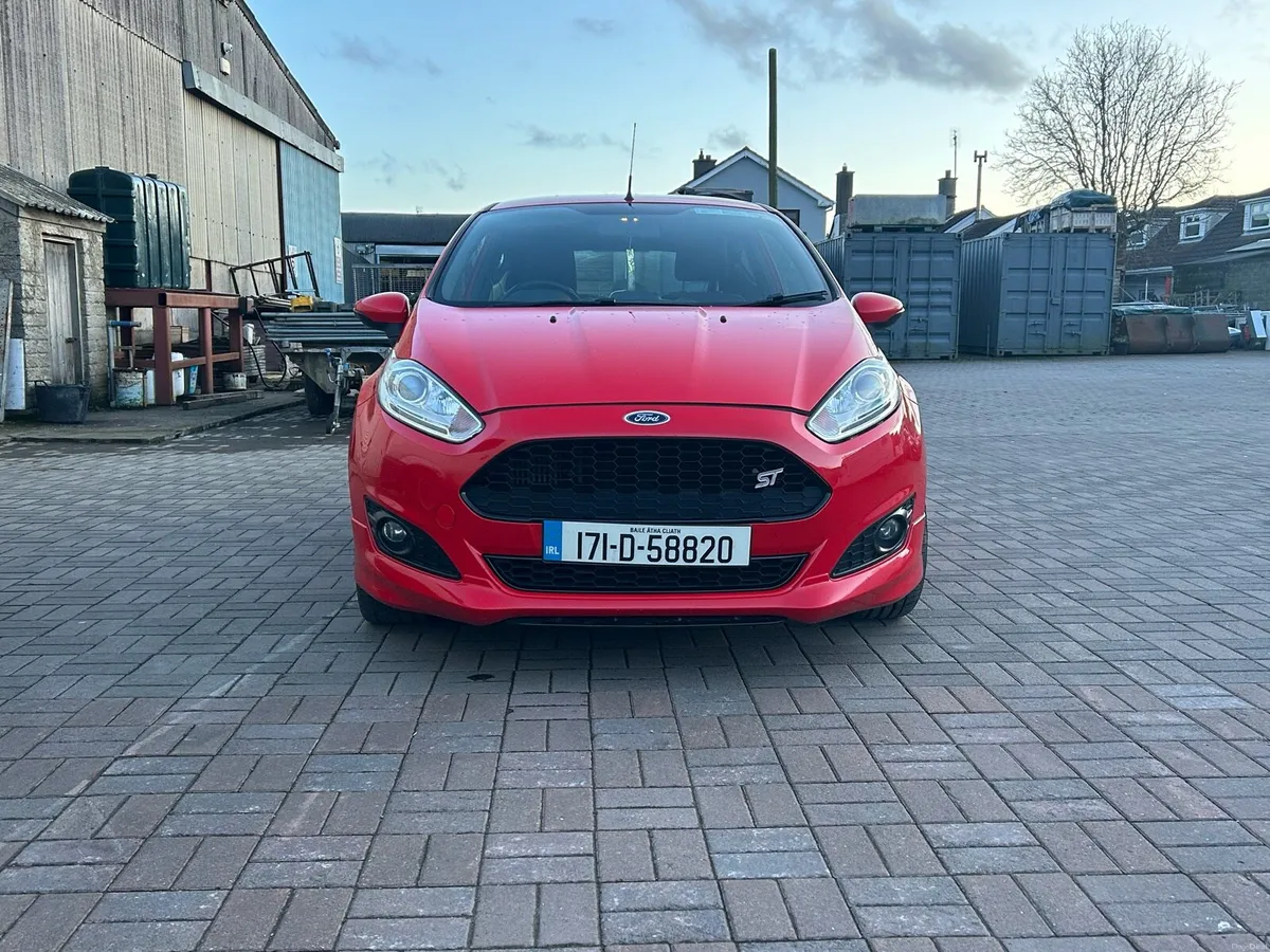 Ford Fiesta 1.0 ST Line - Image 2