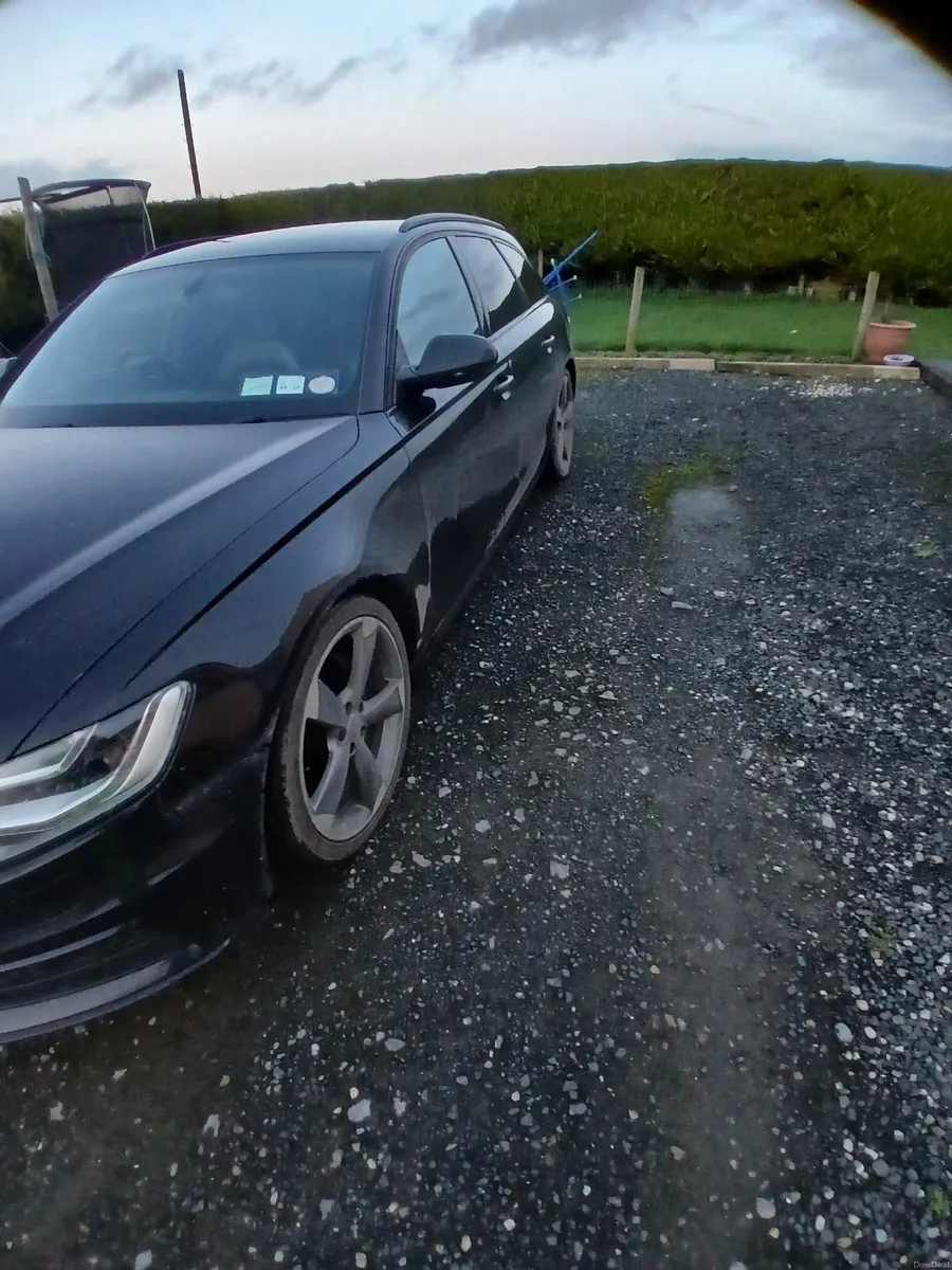 Audi A6 2015 - Image 4