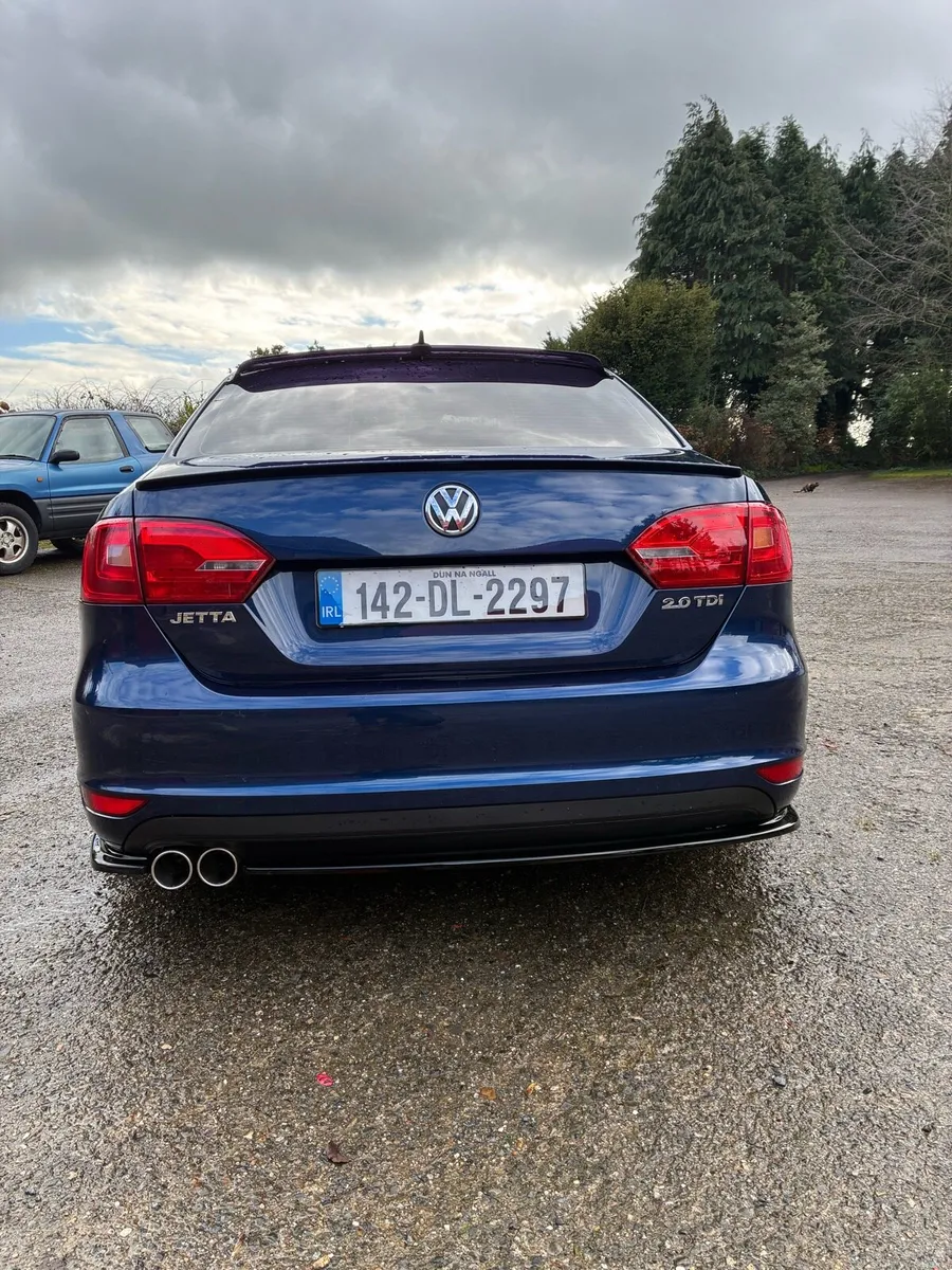 Volkswagon mk6 Jetta - Image 4