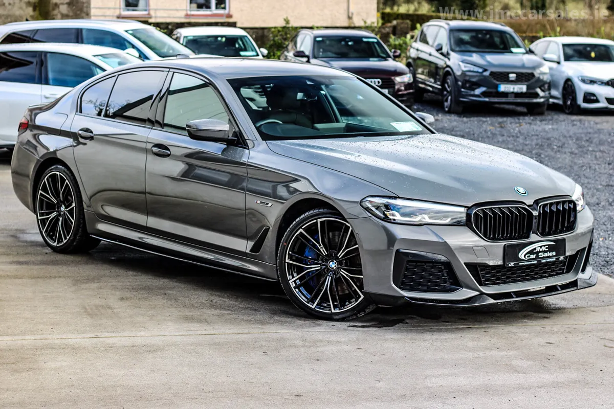 2021 BMW 545e XDRIVE M-SPORT 390BHP - Image 4