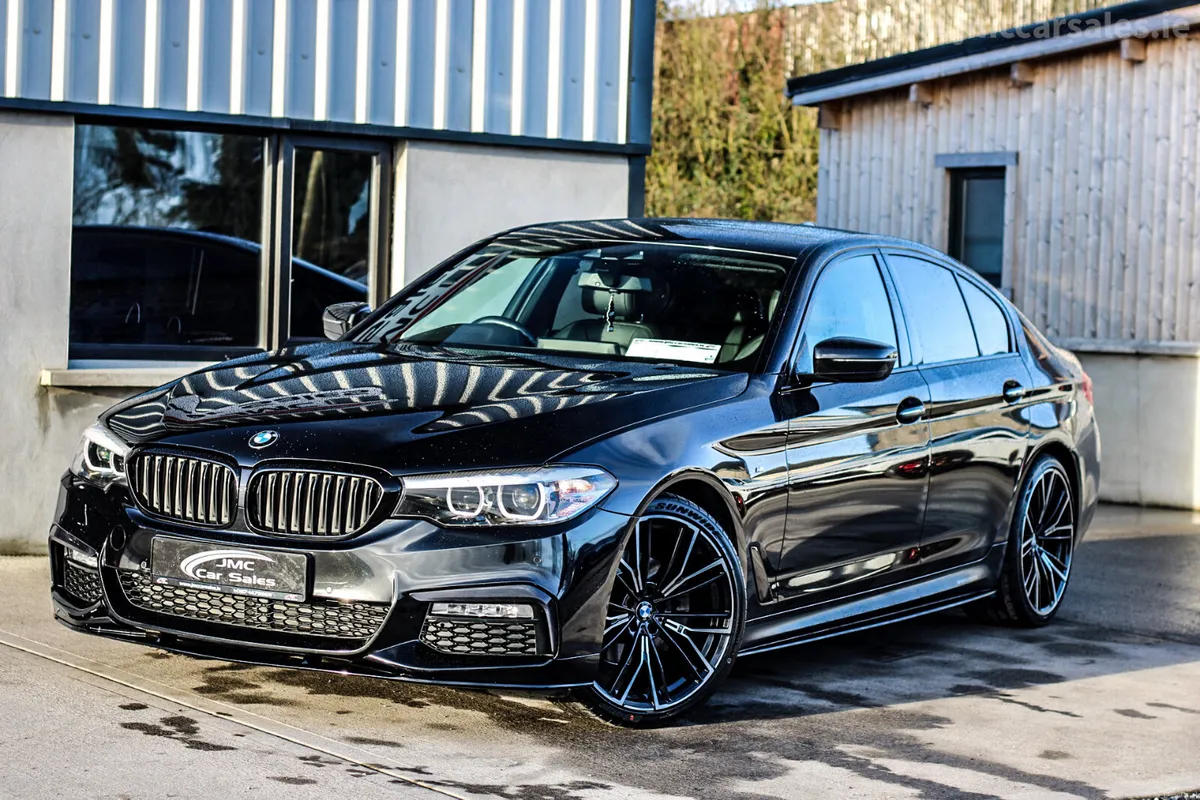 2018 BMW 520D M-SPORT AUTO - Image 1