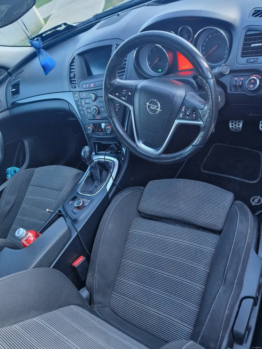 Opel Insignia 2012 Diesel.test and tax - Image 4