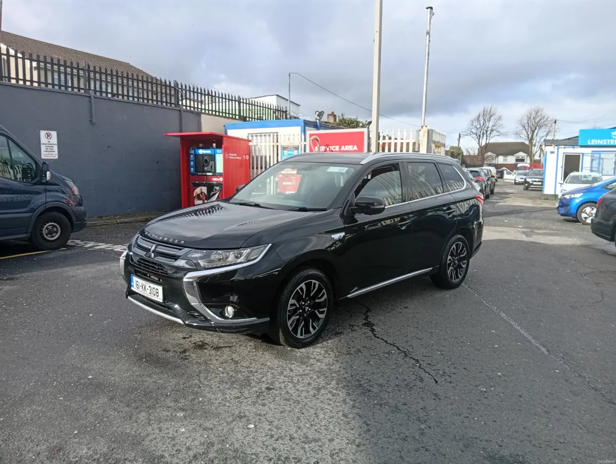 Mitsubishi Outlander 2016 high spec - Image 3