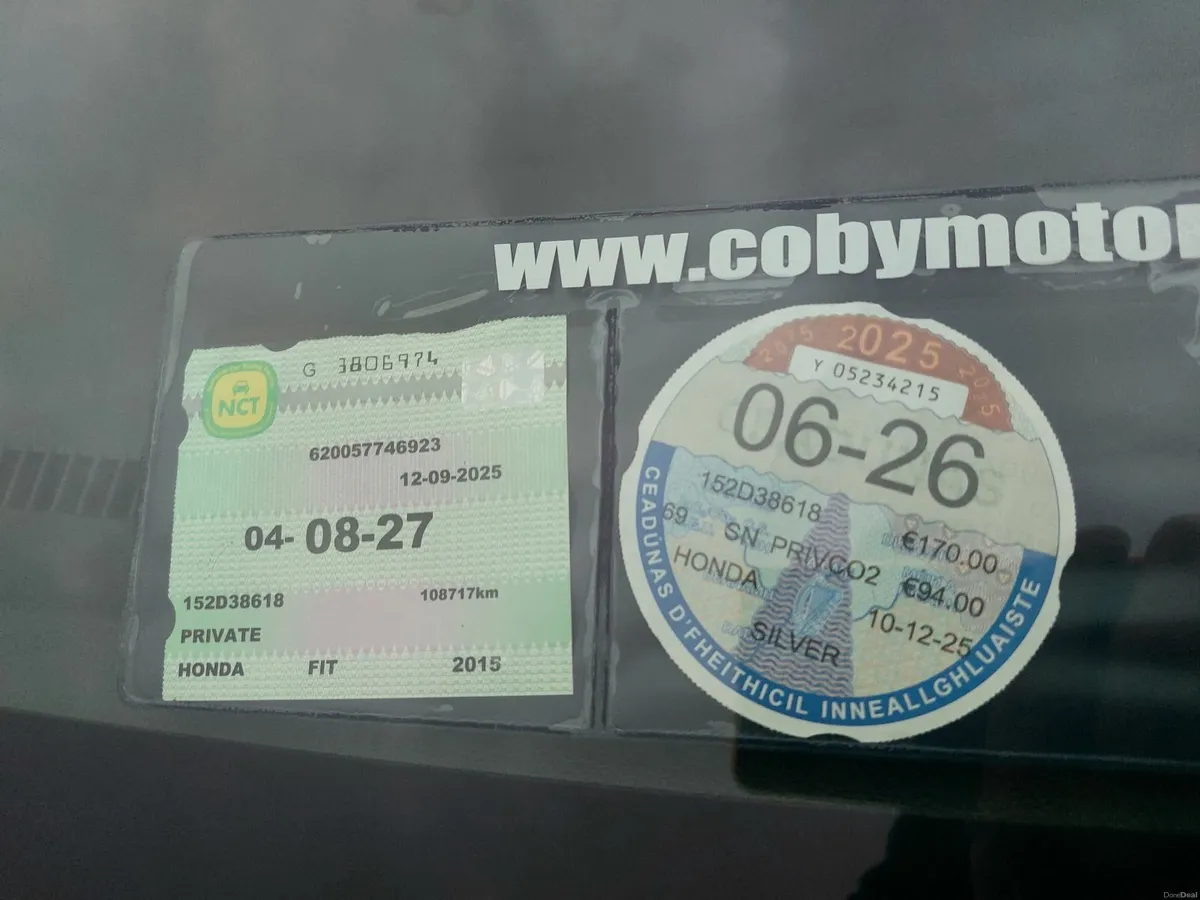 Honda Fit 2015 - Image 2