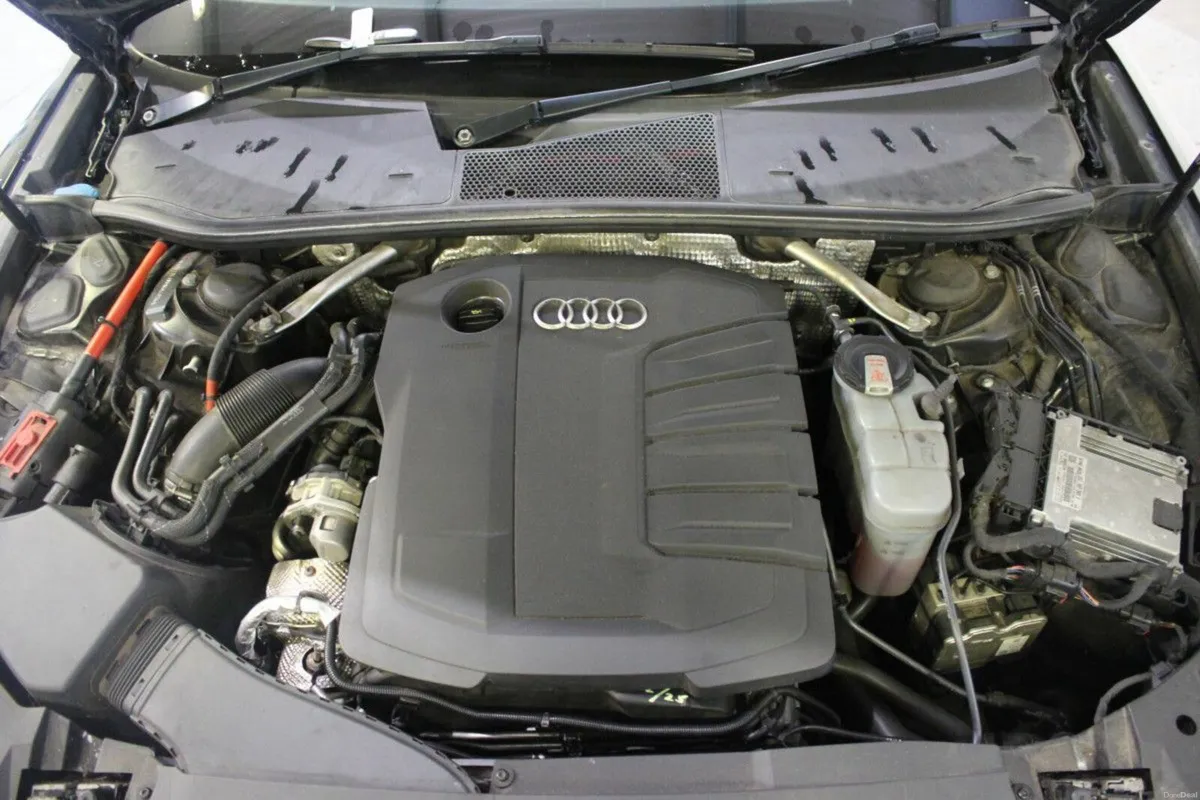Audi A6 A6 40 TDI S LINE 5DR AUTO - TENDER 8 - EX - Image 4