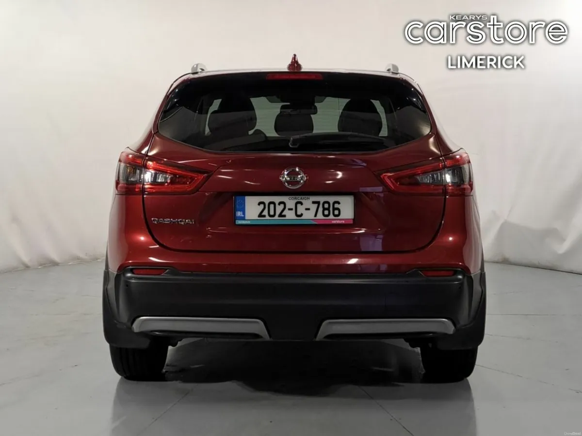Nissan Qashqai 1.3 PET SV Premium LS - Image 4