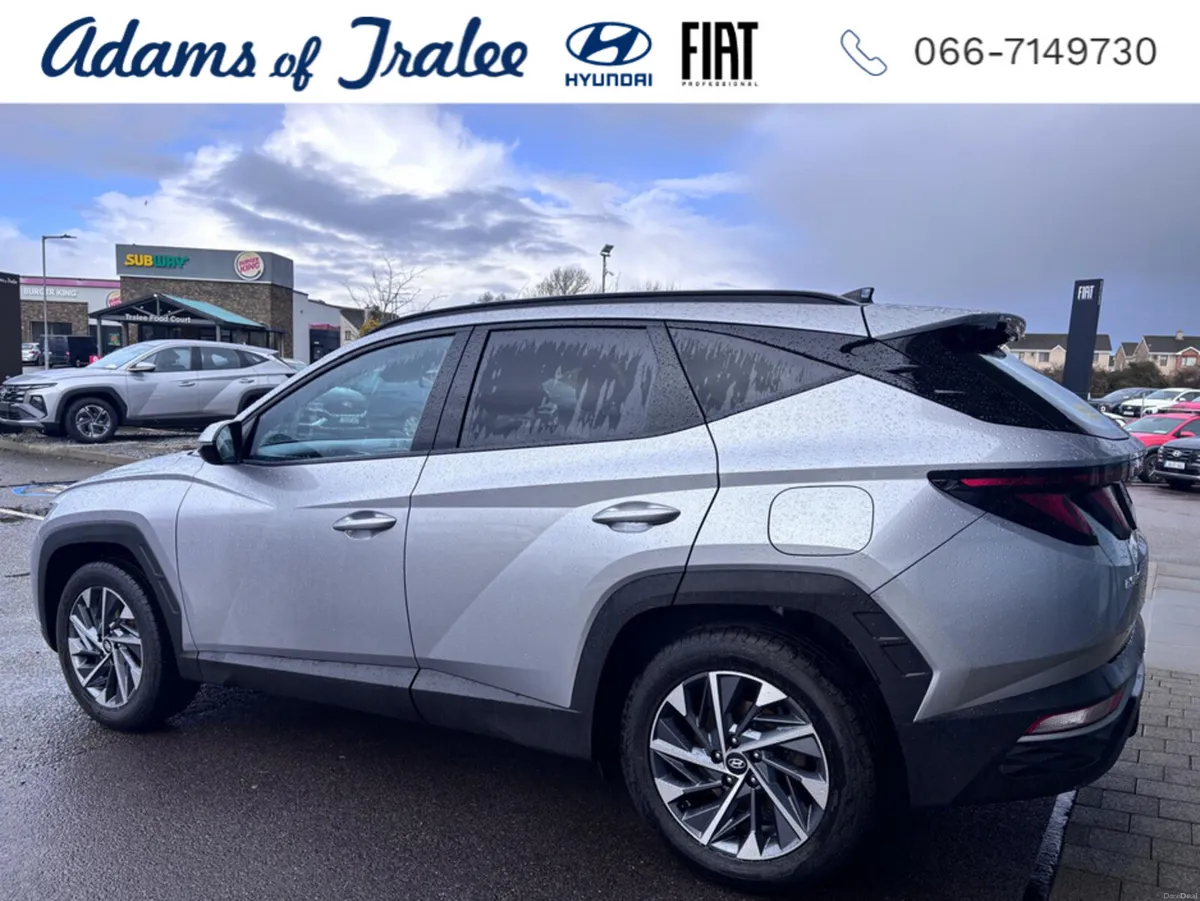 Hyundai Tucson EXECUTIVE 5DR - Image 4