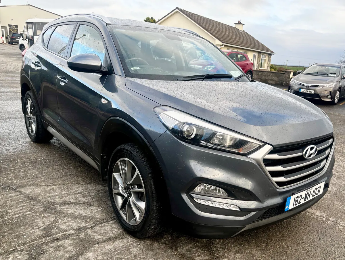 Hyundai Tucson EXECUTIVE 2018 2.0L Petrol AUTOMATI - Image 4