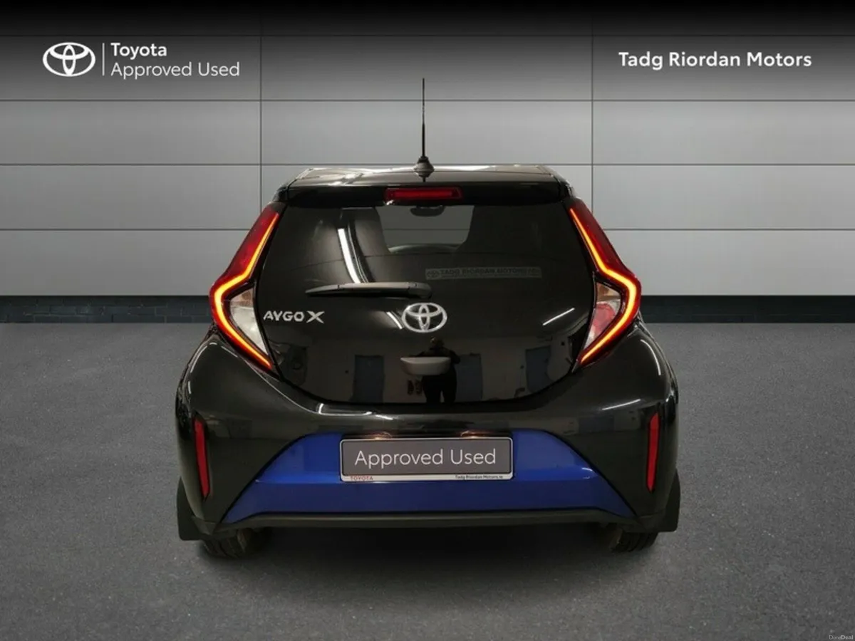 Toyota Aygo X DESIGN 4DR - Image 4