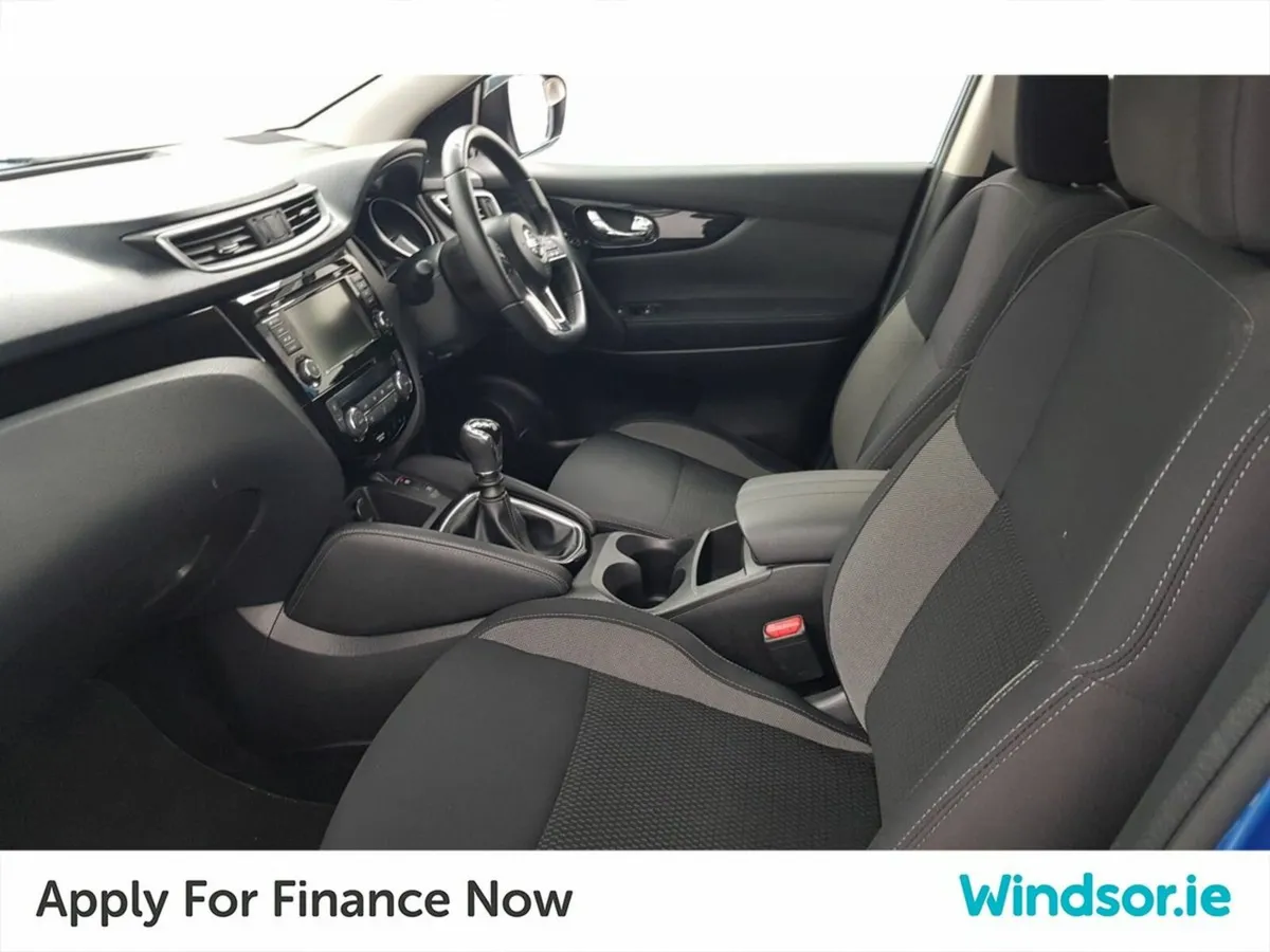 Nissan Qashqai 1.3 PET Acenta, Premium - Image 4