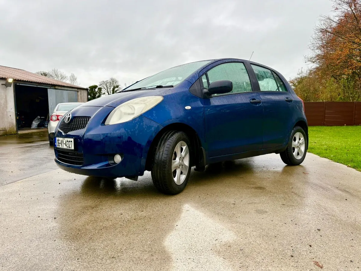 Toyota Yaris S - Image 4