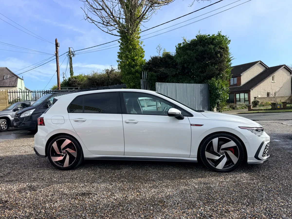 VwGolf Gti - Image 2