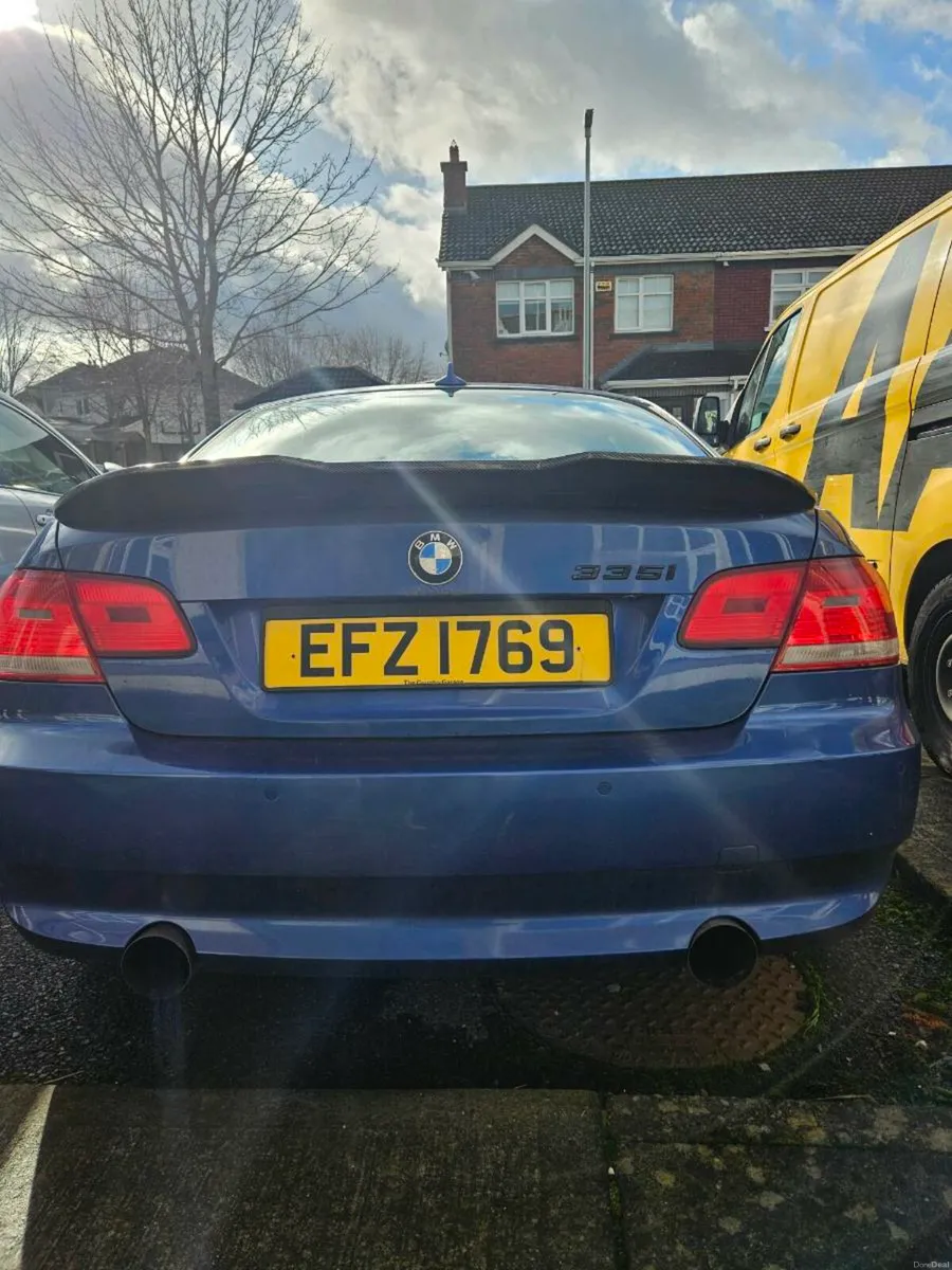 Bmw 335i manual PRICE DROP - Image 2