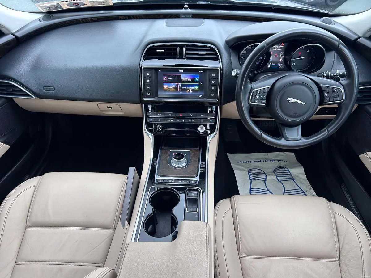 2016 JAGUAR XE 2.0D PRESTIGE AUTO 180BHP LOW KMS - Image 2