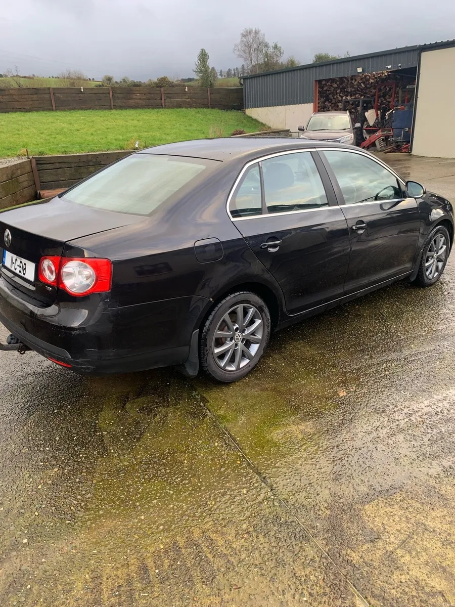 Volkswagen Jetta - Image 3