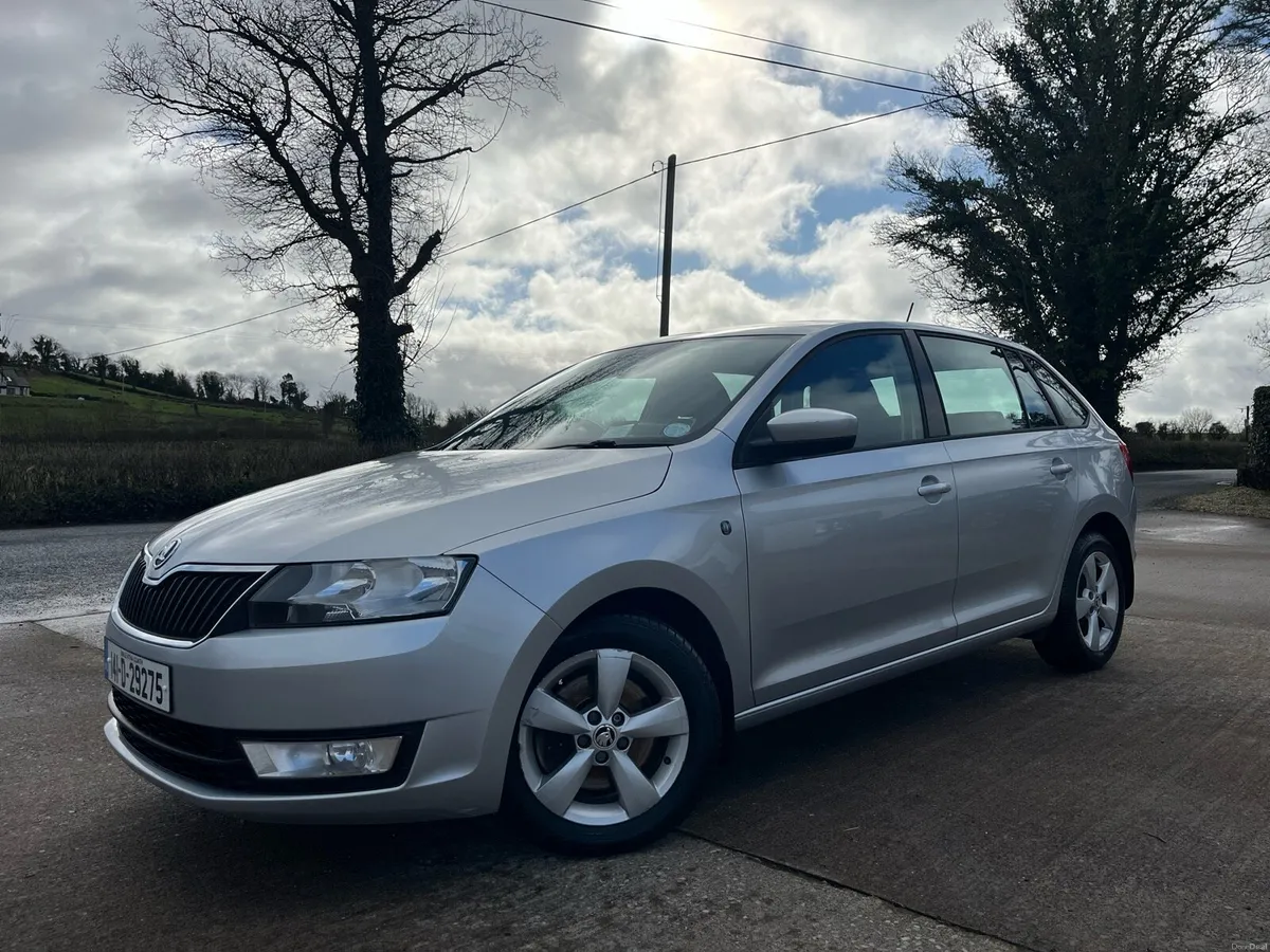 Skoda Rapid - Image 2